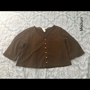 Loose fitting crop top